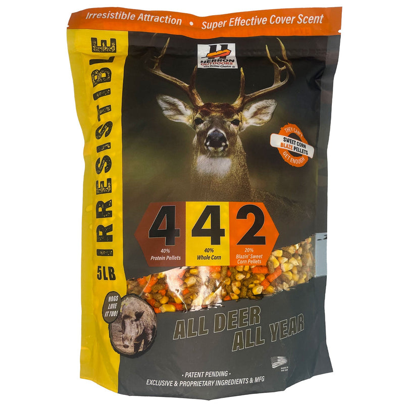 Load image into Gallery viewer, 4-4-2 Blazin&#39; Sweet Corn Deer Feed Attractant Supplement - Herron Outdoors
